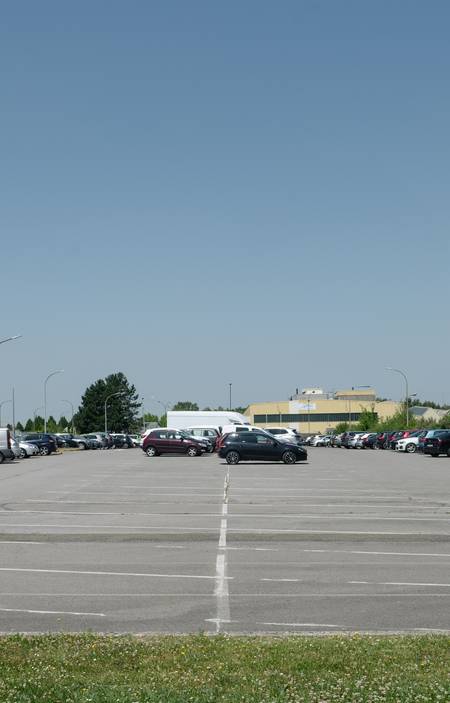 grand parking aeroport 1 450x703